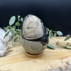 Septarie Ei Draken Ei 815 gram uit Madagaskar, Ruw kristallen Septarie Ei met unieke patronen, Draken Ei steen van 11 cm hoog en 8 cm breed, Septarie fossiel edelsteen in ei-vorm 815 gram, Mystiek Septarie Ei voor kracht en stabiliteit