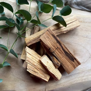 Palo Santo, Heilig hout, Palo Santo - stukjes geurig hout voor meditatie, Heilig hout - stokjes hout voor energetische reiniging