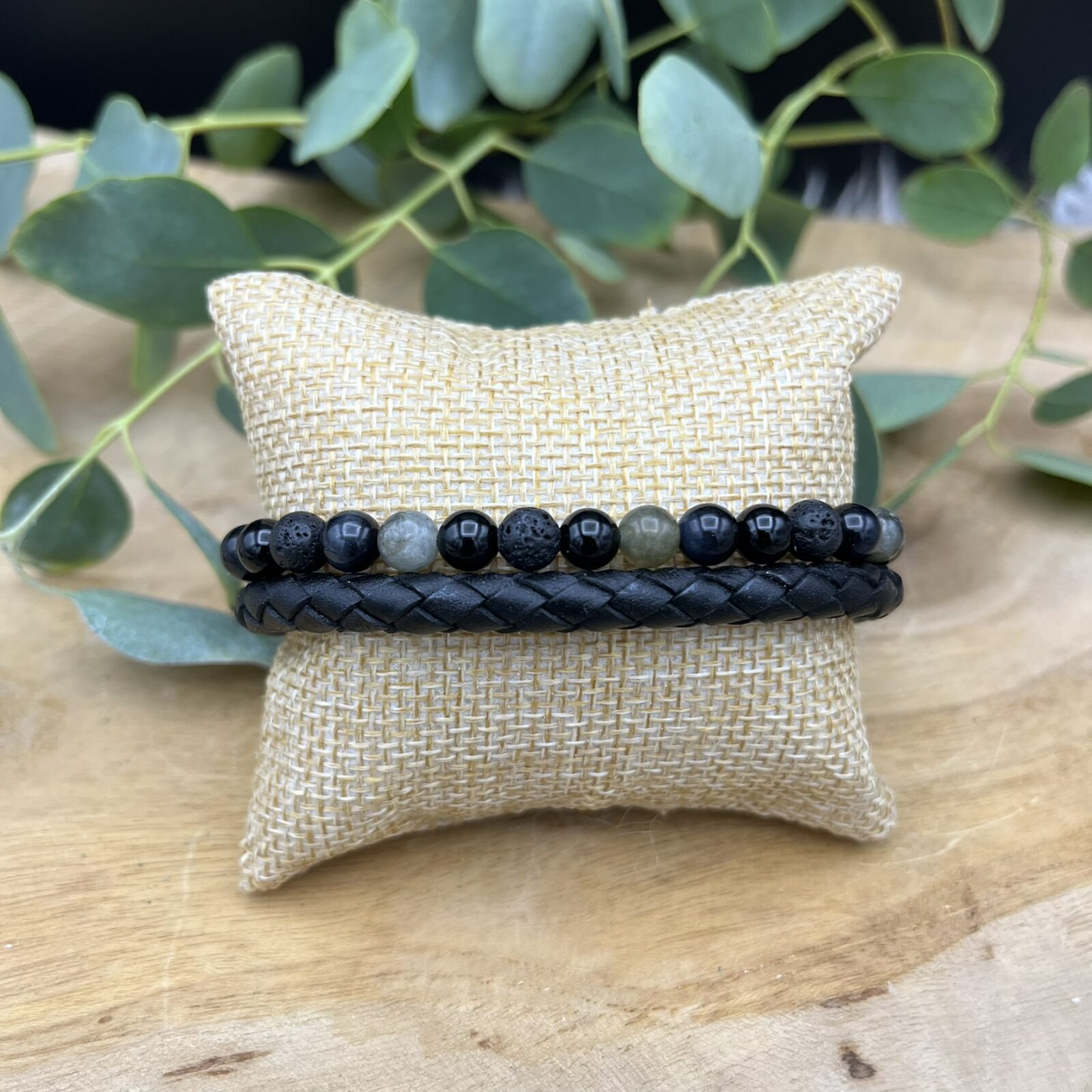 Dark Moon armband met labradoriet onyx valkenoog en lava, Stoere leren armband met edelsteen kralen 21,5–23 cm, Spirituele armband voor energie en helderheid, Herenarmband met labradoriet en lavasteen kralen, Mystieke armband die intuïtie en kracht versterkt
