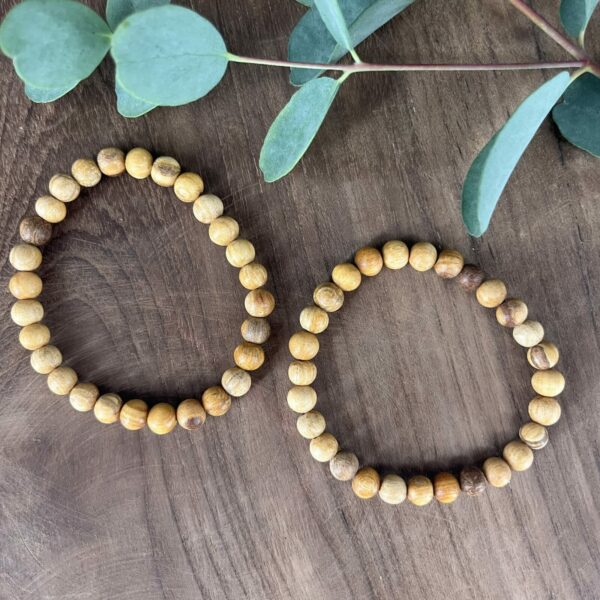 Palo Santo 6 mm armband natuurlijk hout, Spirituele armband Palo Santo kralen, Subtiele houten armband 6 mm Palo Santo, Lichtgewicht armband van Palo Santo hout, Heilig hout armband Palo Santo 6 mm, Natuurlijke uitstraling Palo Santo armband