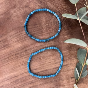 Blauwe apatiet armband 4 mm kralen, Subtiele armband blauwe apatiet edelsteen, Spirituele armband apatiet blauw 4 mm, Blauwe apatiet polsband edelstenen 4 mm, Fijne edelsteen armband blauwe apatiet 4 mm, Elegant sieraad apatiet blauw armband 4 mm