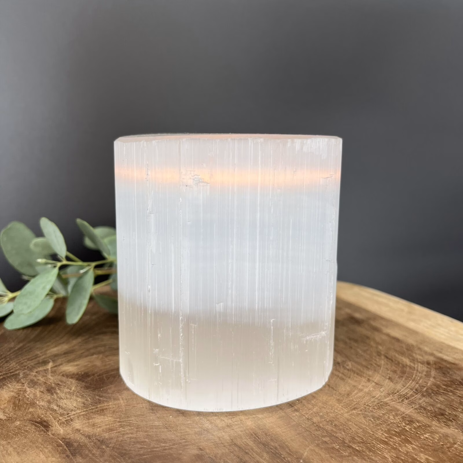 seleniet theelichthouder groot, grote seleniet waxinelichthouder, seleniet sfeerlicht 1,3 kg, natuurlijke seleniet theelichthouder groot formaat, spirituele theelichthouder seleniet 9 cm, seleniet waxinelichthouder groot wit