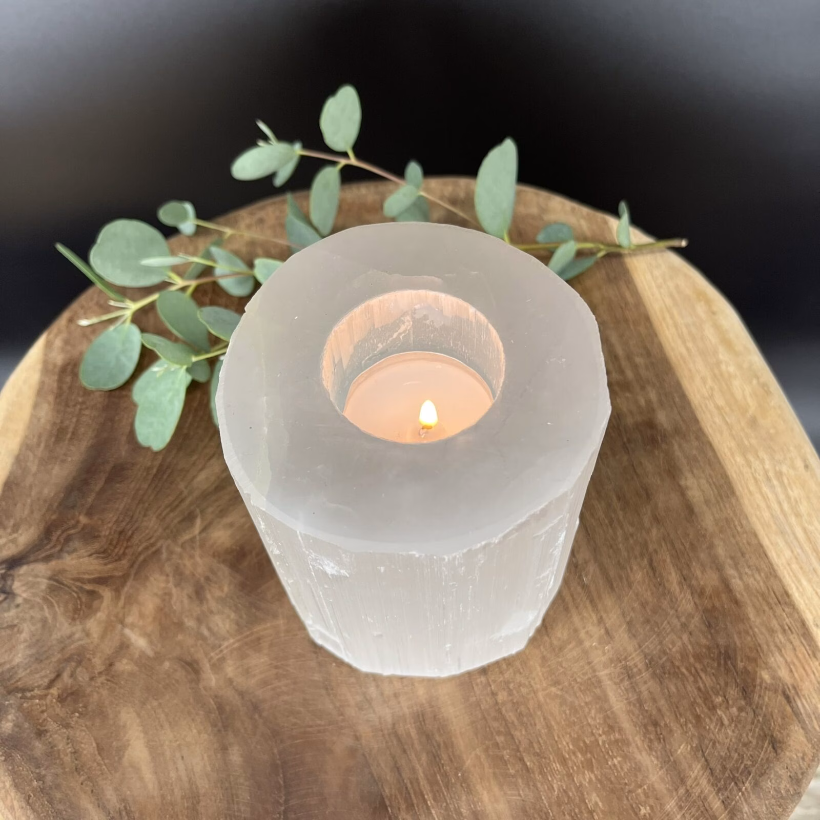 seleniet theelichthouder groot, grote seleniet waxinelichthouder, seleniet sfeerlicht 1,3 kg, natuurlijke seleniet theelichthouder groot formaat, spirituele theelichthouder seleniet 9 cm, seleniet waxinelichthouder groot wit