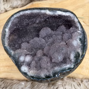 amethist geode schaal bowl liggend paars kristal 2500 gram