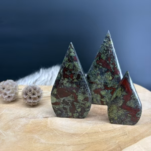 Drakenbloed Jaspis druppel met natuurlijke groen-rode patronen